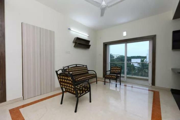 The Posh Residency, Ecr Bed & Breakfast Chennai Dış mekan fotoğraf
